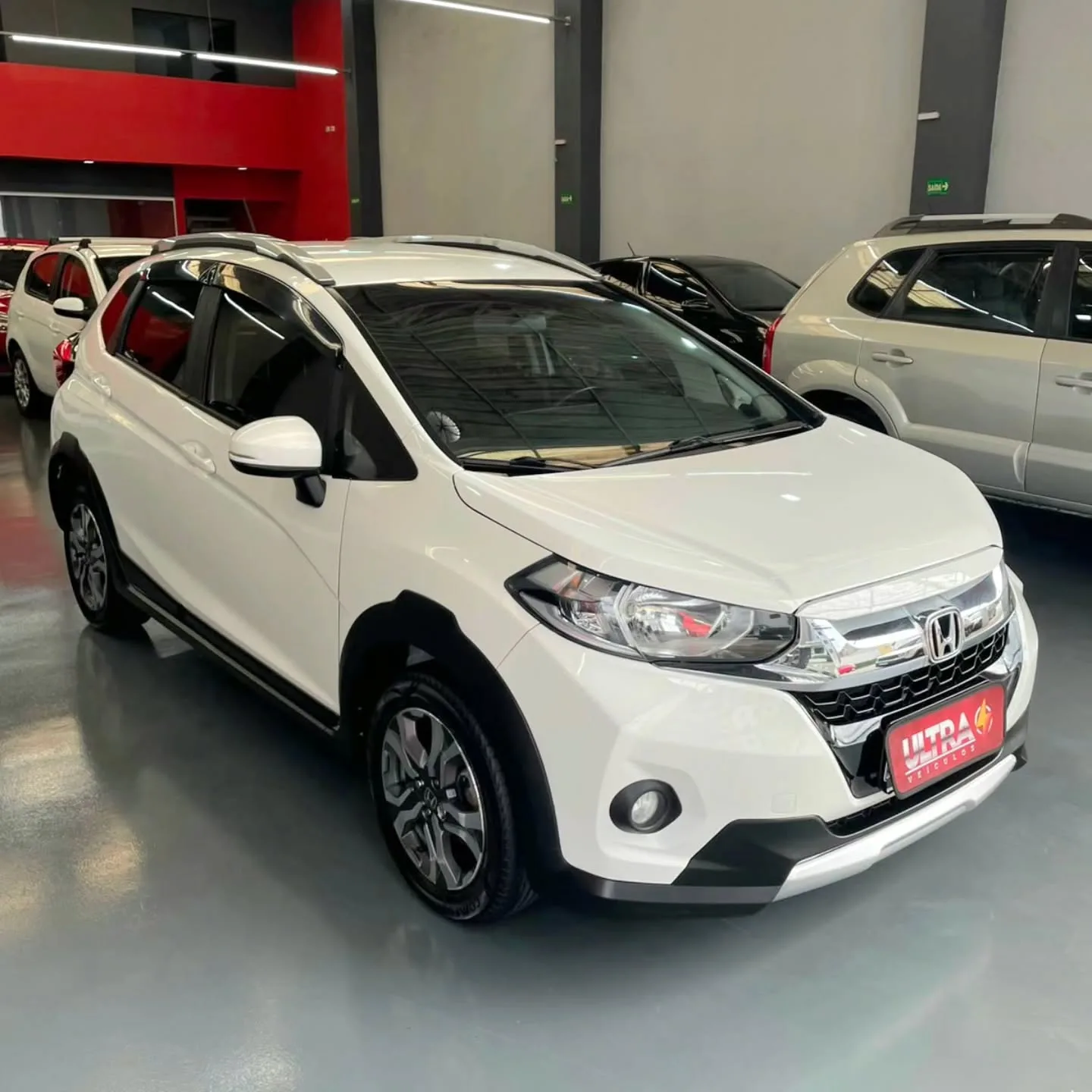 Honda WR-v 1.5 EXL Flex, foto 1 de 10